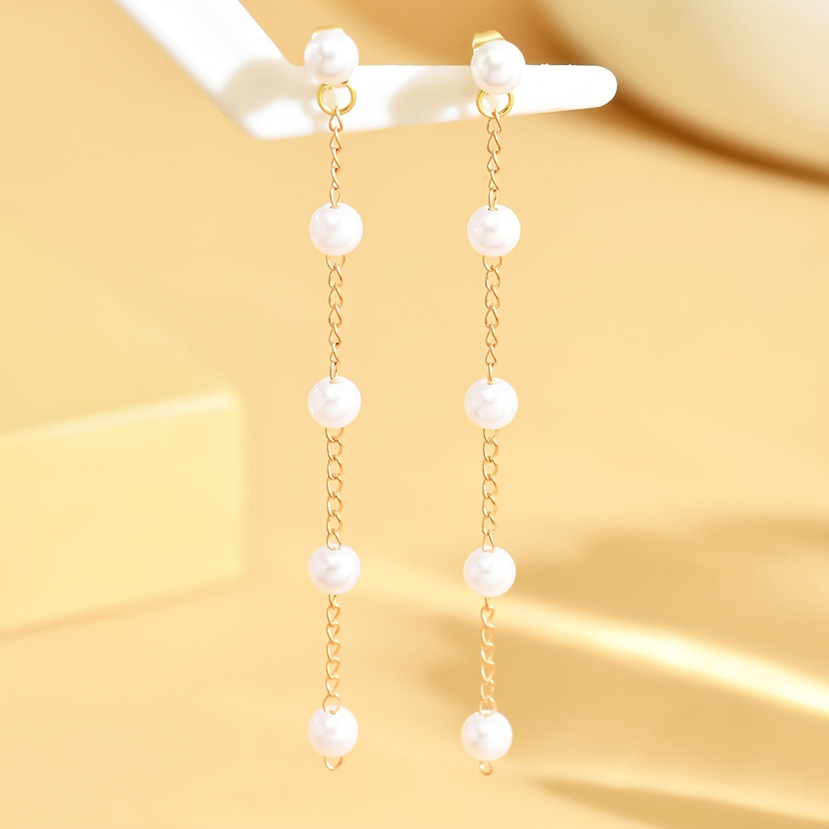 Florine | Women's elegant pearl earrings with tassels | White