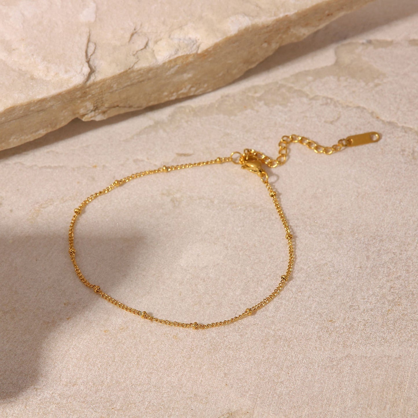 EleganceAura | ankle bracelet refined | timeless design