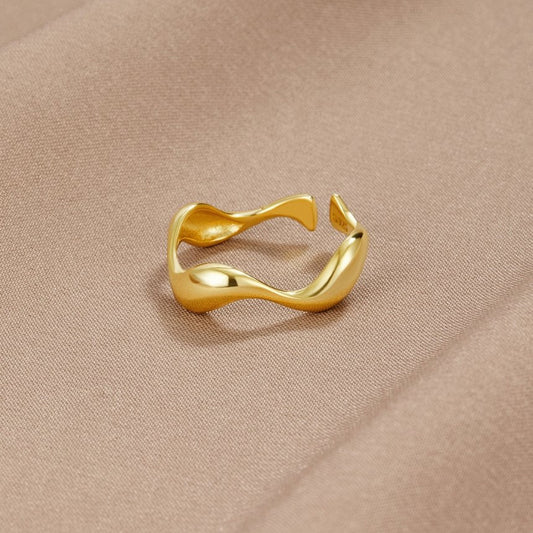Golden Wave Ring by AmaraAllure | Elegant ring | Timeless