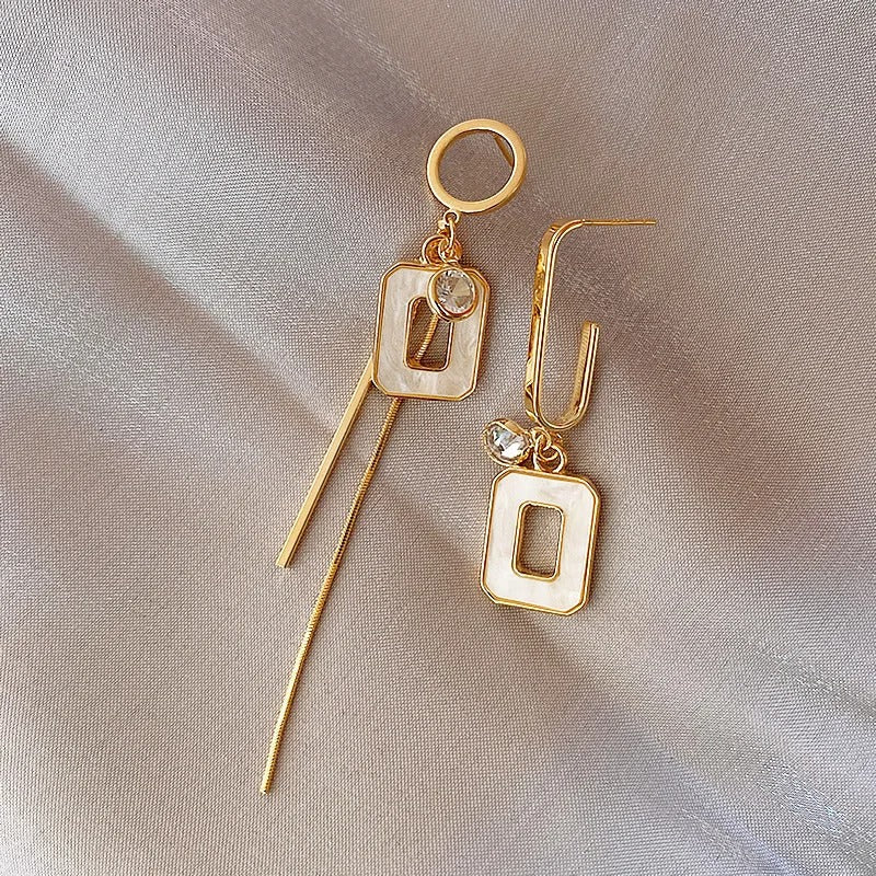 Liva | Earrings | Elegant