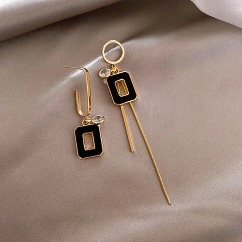 Liva | Earrings | Elegant