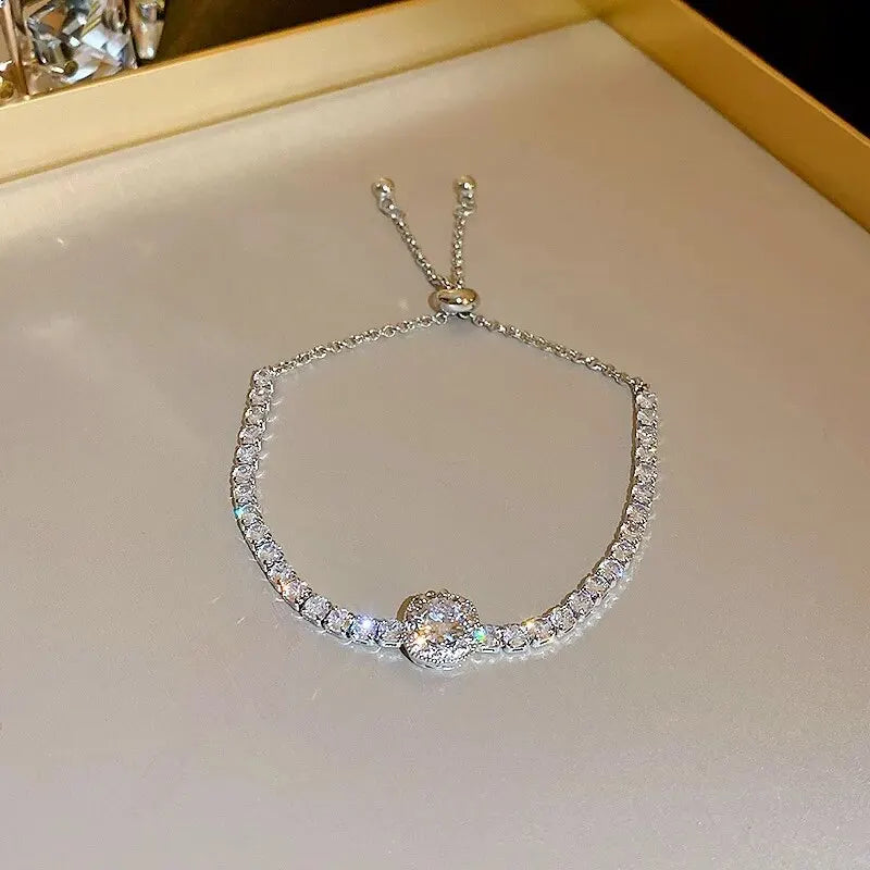 Celyra | Women's adjustable bracelet with square zirconia | Silver