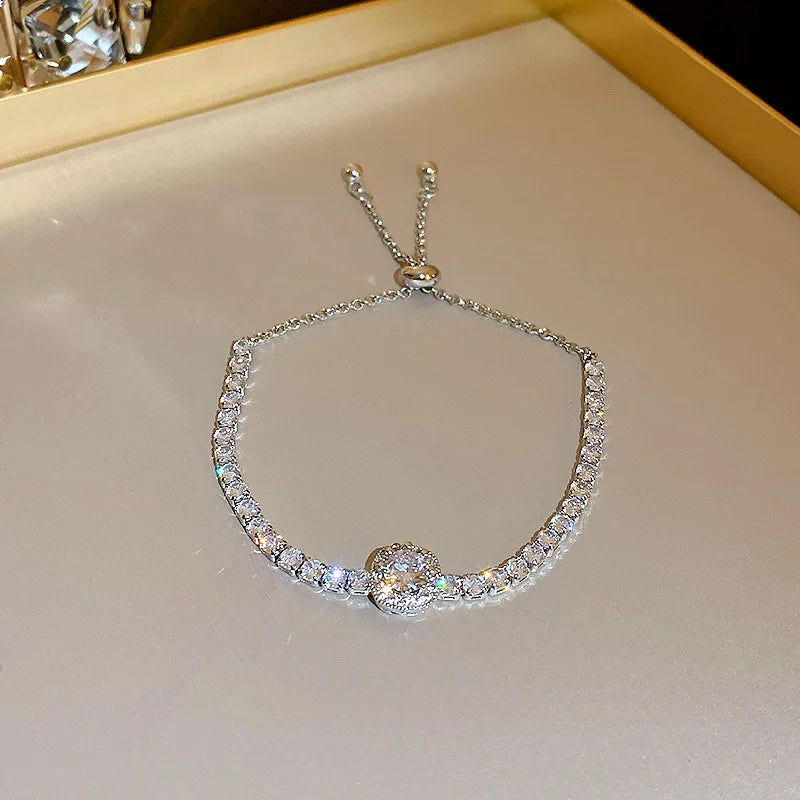 Celyra | Women's adjustable bracelet with square zirconia | Silver