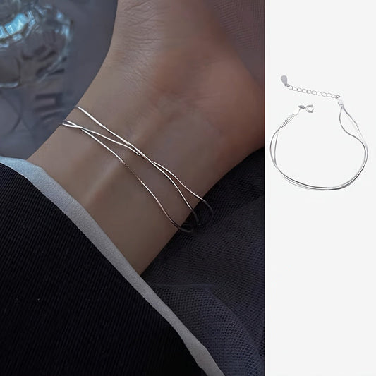 Selina | Ladies triple link bracelet with elegant look | Silver