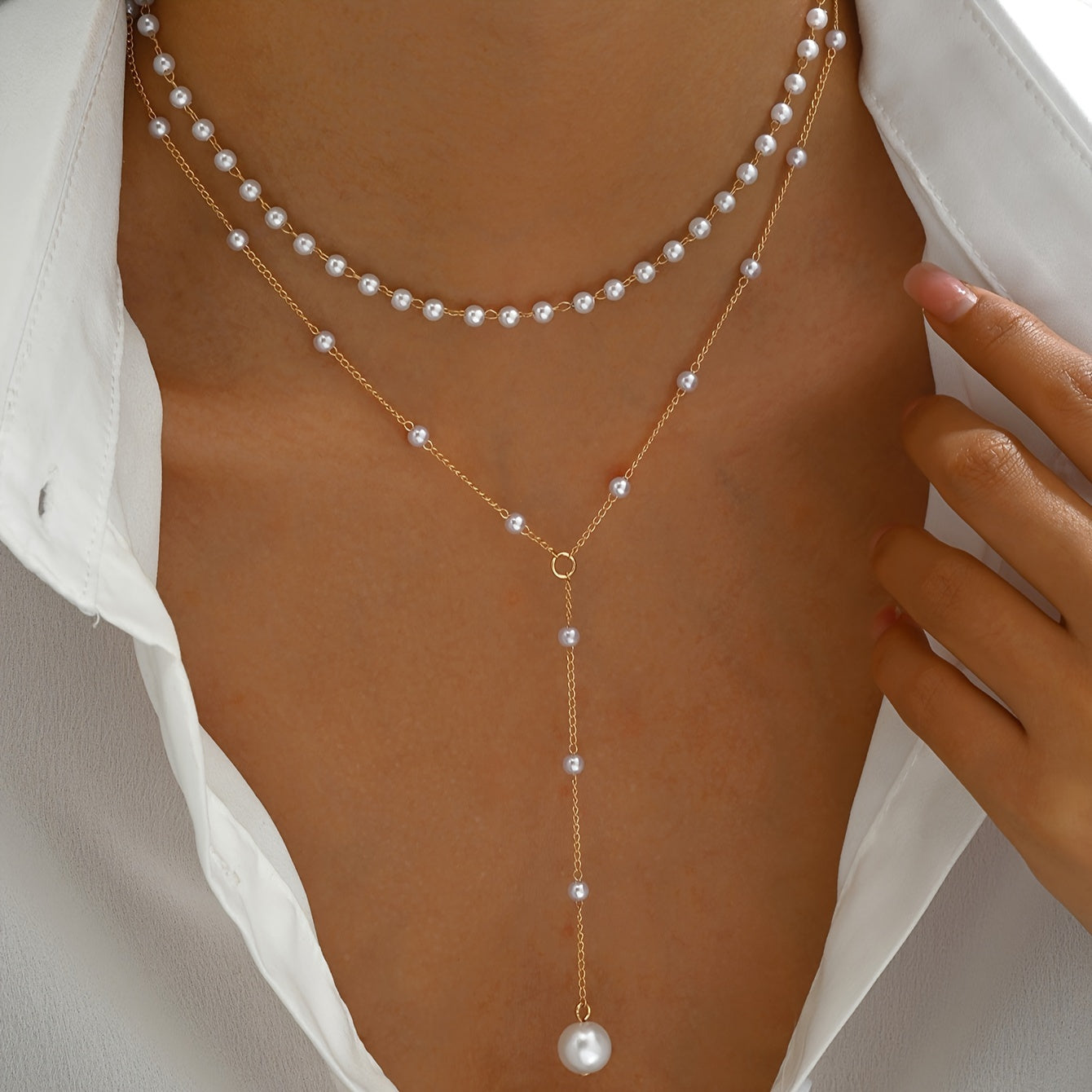 Celina | Women's elegant pearl necklace with tassels | White
