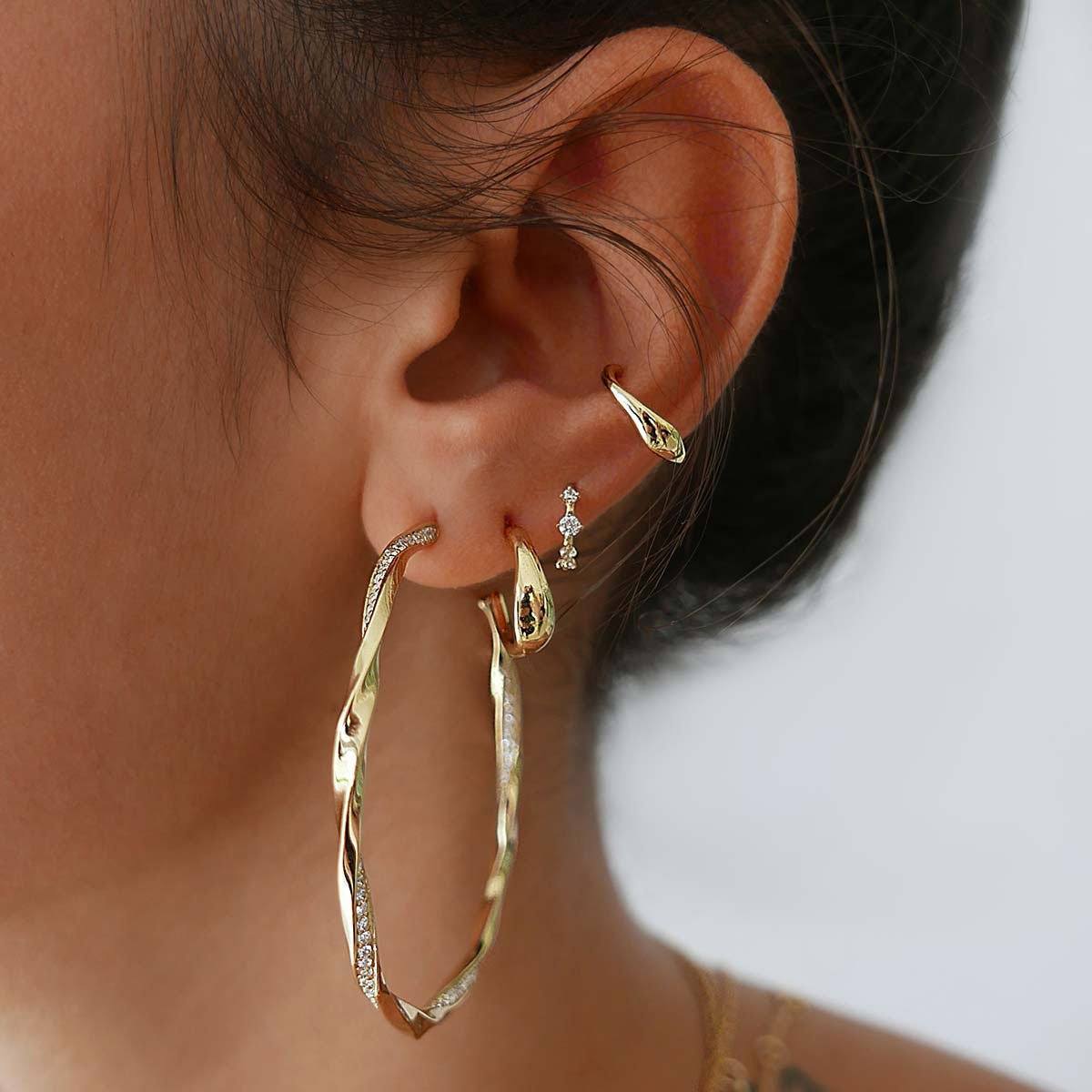 Gold Spotted Hoop Earrings - Luxurios
