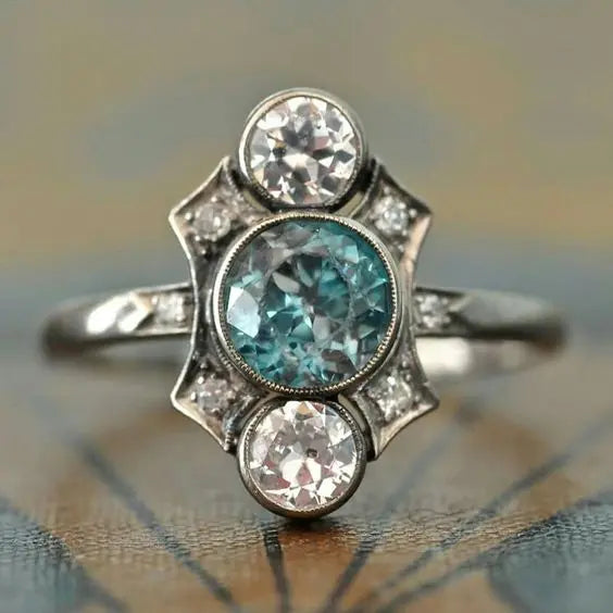 Ring with blue and white crystals in vintage silver