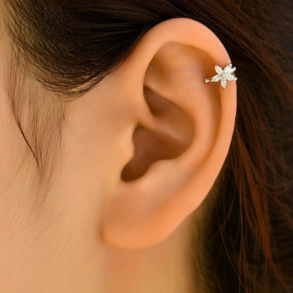 Selira | Women's delicate flower-shaped clip-on earring | Silver