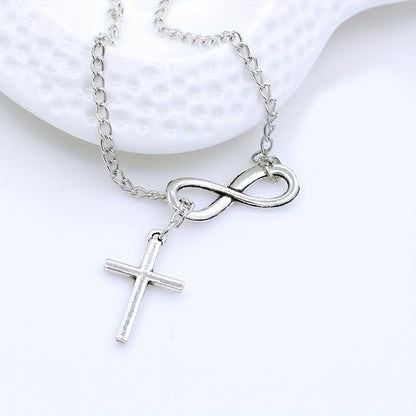 Myelira | Women's Minimalist Lucky Necklace with 8 Symbol | Gold