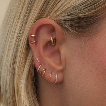 Isabella | Golden Twisted Earrings
