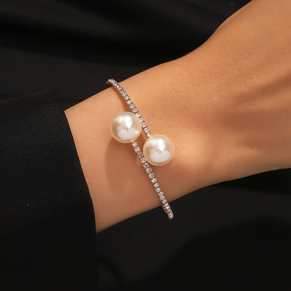Ferelya | Women's Vintage Pearl Cuff Bracelet with Rhinestones | Gold