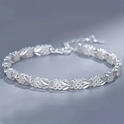 Avenya | Women's refined clover bracelet | Silver