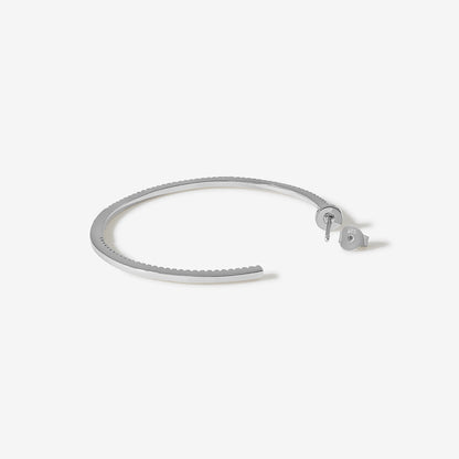 Charlotte - round earrings for modern women