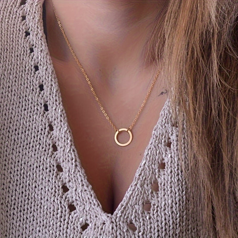 Elaria | Women's Chic Ethnic Pendant Necklace | Gold